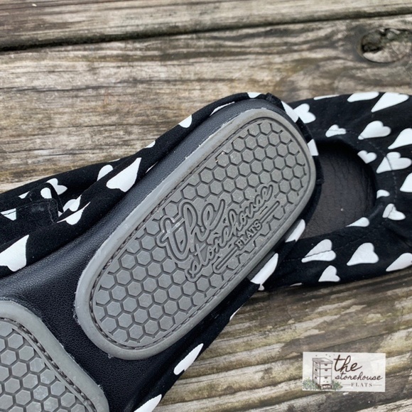 Storehouse Flats Heart to Heart: - Picture 2 of 5